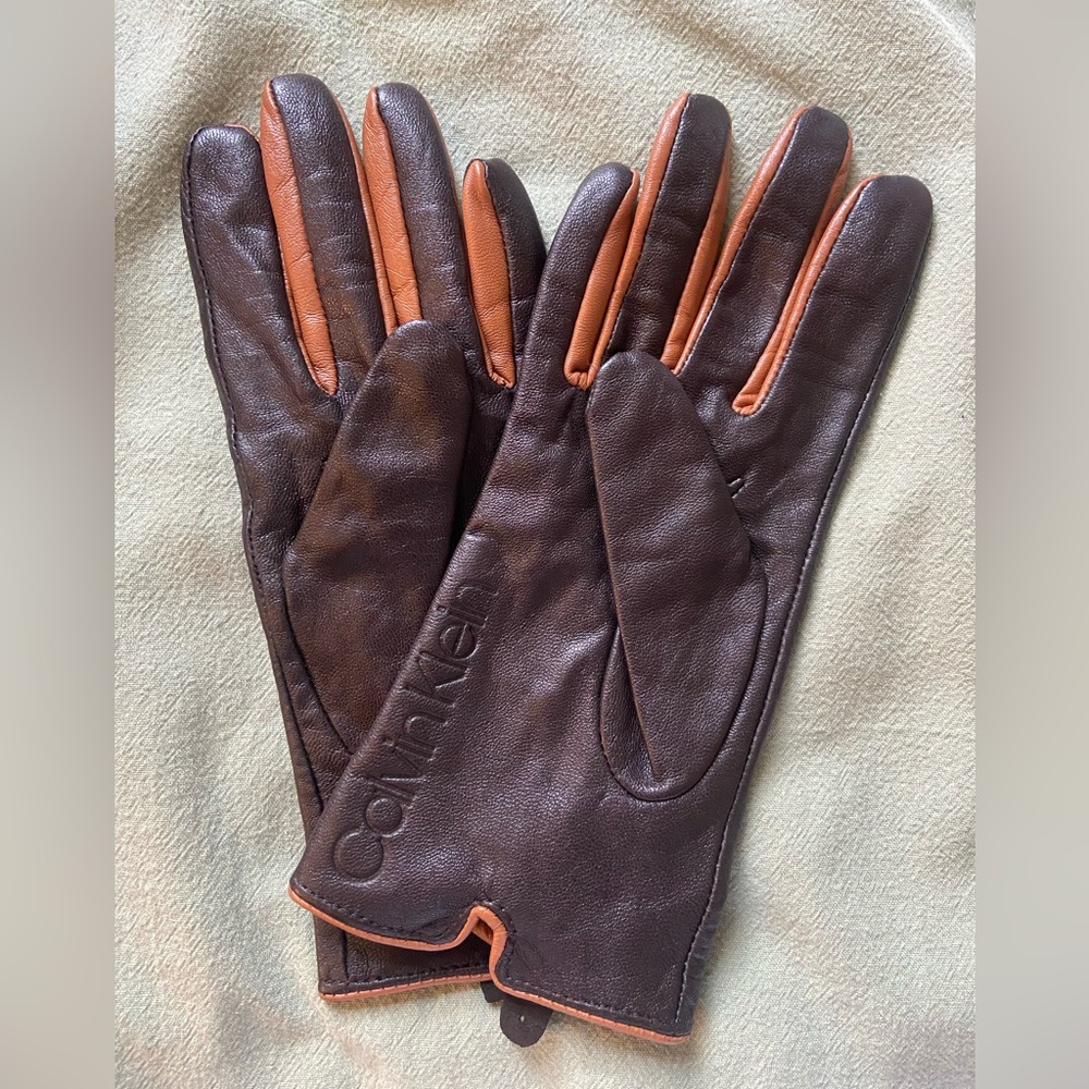 Calvin Klein brown leather gloves